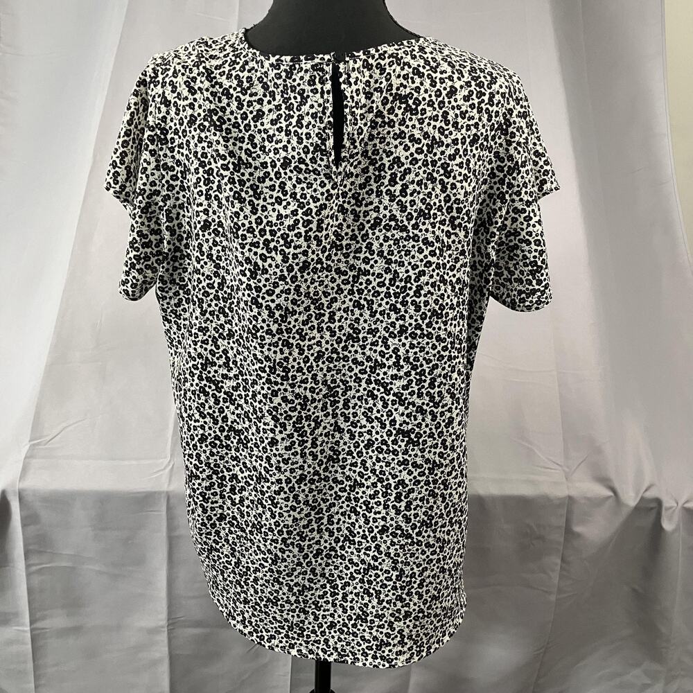 Adrianna Papell Shirt Womens Large Black White‎ Floral Print Short Sleeve Blouse - Picture 6 of 13